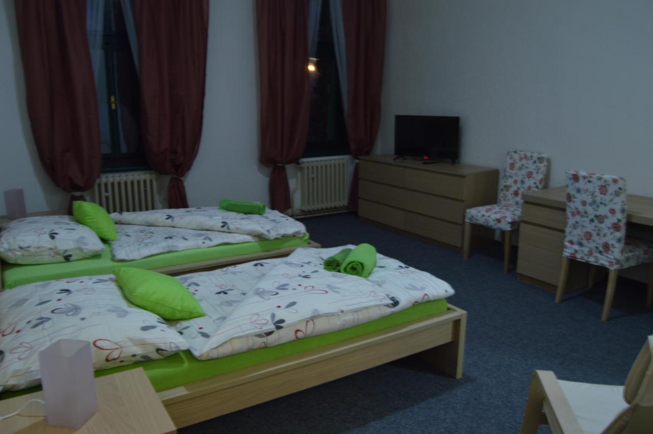 Hotel*** Cesky Dum Chomutov Exterior foto
